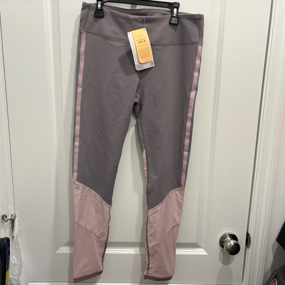 Fabletics Leggings in Gray and Pink
